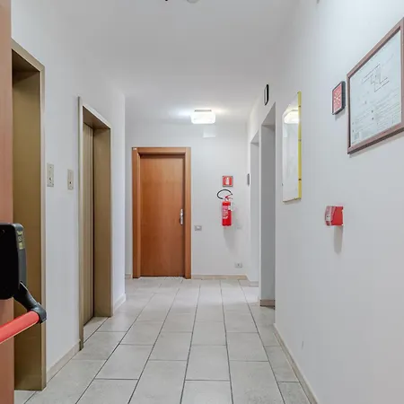 アパート Marconi Boutique X3 *