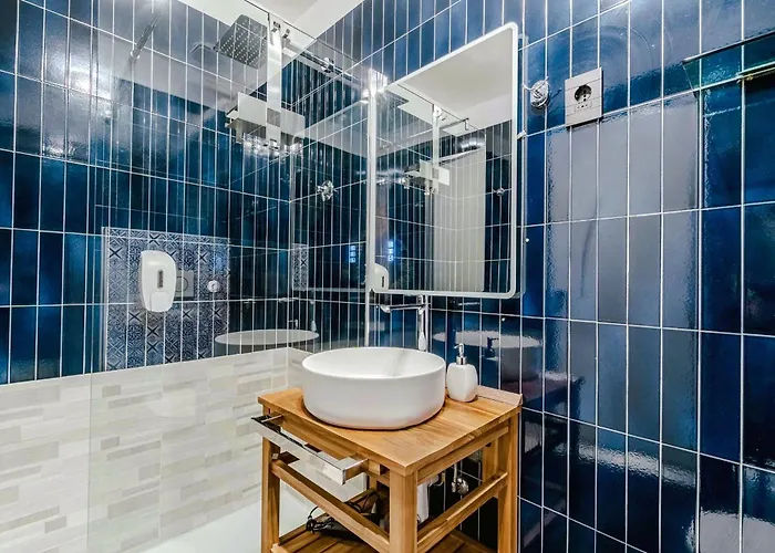 Marconi Boutique X3 Apartment